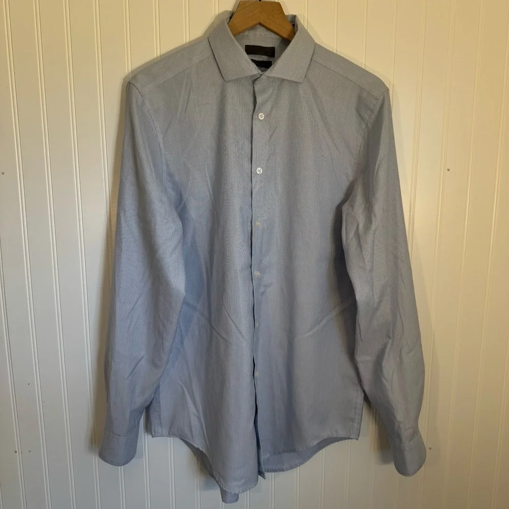 Calvin Klein Slim Fit Infinite Non-Iron Light Blue Dress Shirt Men’s Size 15.5